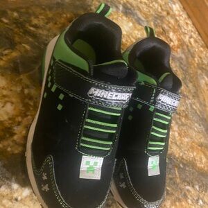 Kids Shoes - Black and Green Minecraft lighted shoe